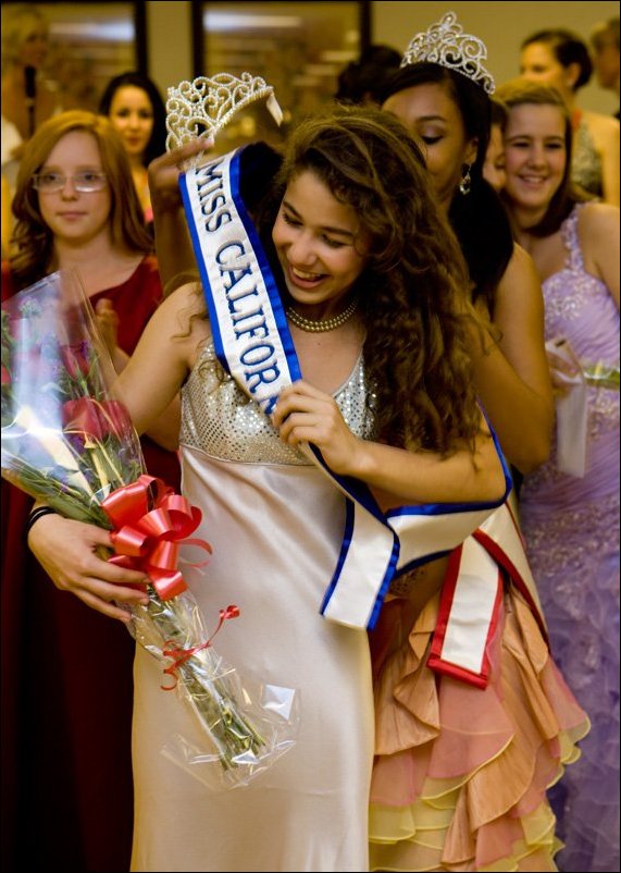 [Miss California Jr. Teen Achieve: Kelinda White (South Pasadena)]