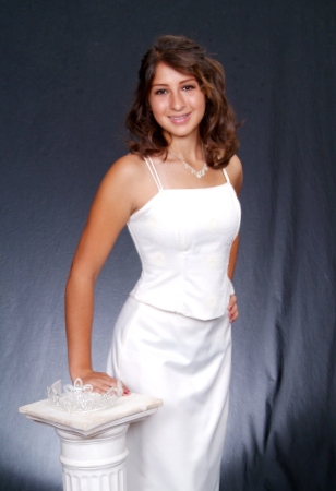 [Julie Flores - Miss Junior California Teen Achieve]